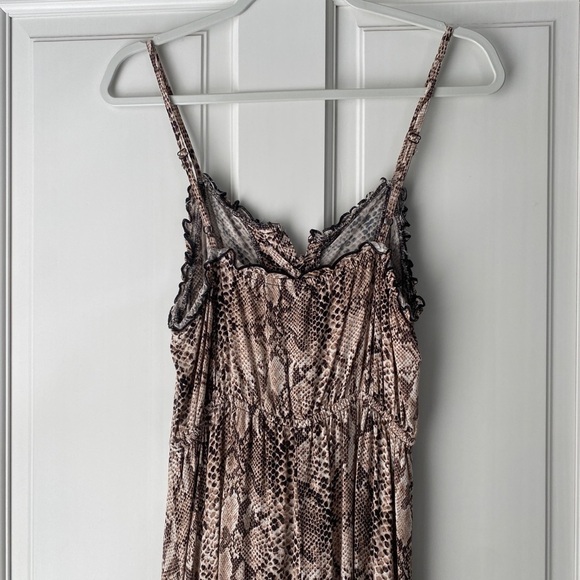 Snake Print Sleeveless Midi Dress - medium - Picture 7 of 8